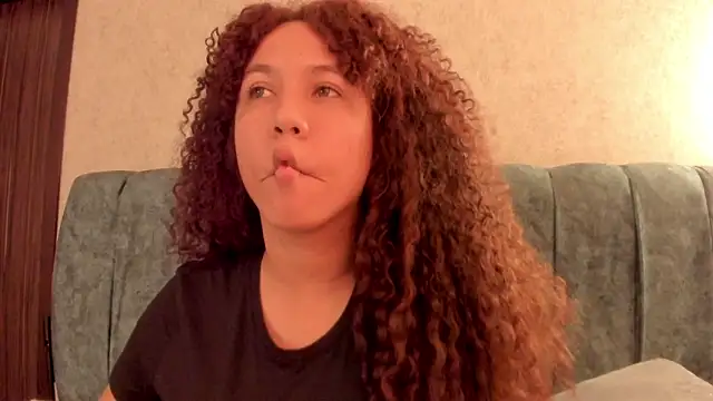 Aleera Walton online show from 04-11-26, 09:18