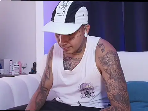 blackout9703 online show from 02-14-26, 05:46