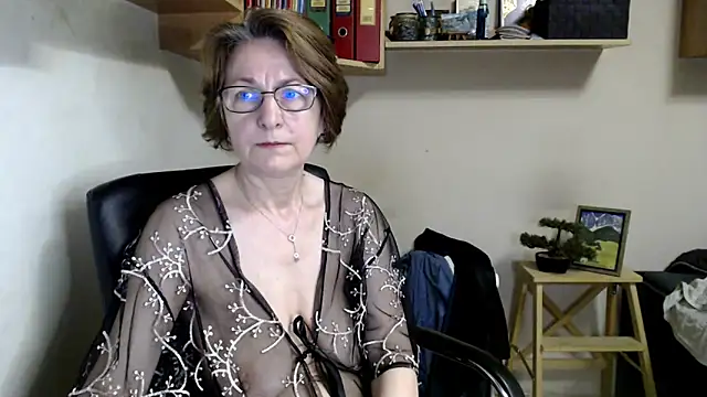 katemodel online show from 06-09-26, 06:36