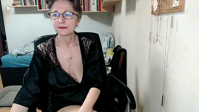 katemodel online show from 09-09-25, 06:56