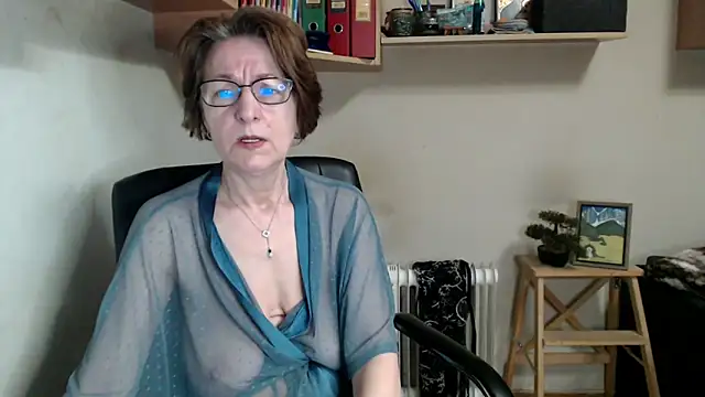 Snapshot of katemodel chatting on 05-23-26, 06:45 katemodel online show from 05-23-26, 06:45