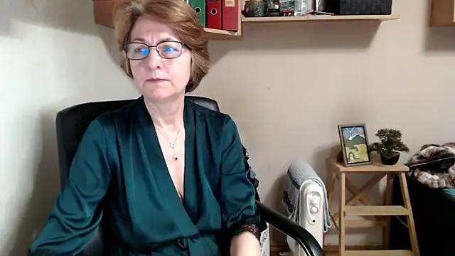 katemodel online show from 03-27-26, 06:33