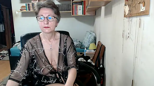 katemodel online show from 09-23-25, 06:20