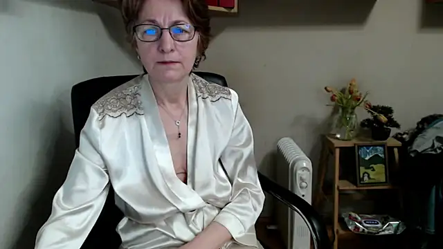 katemodel online show from 02-11-26, 07:41