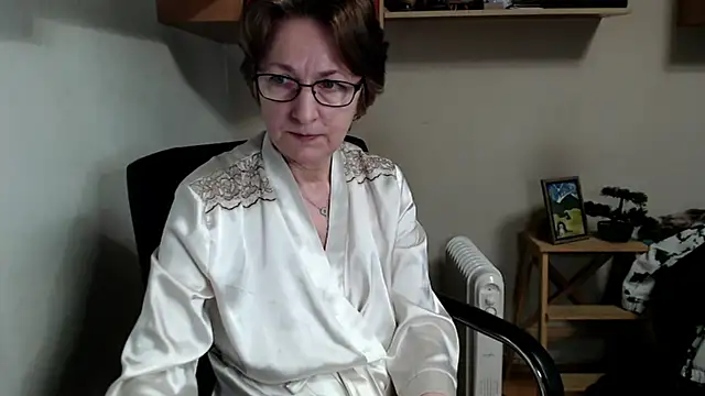 katemodel online show from 02-22-26, 07:55