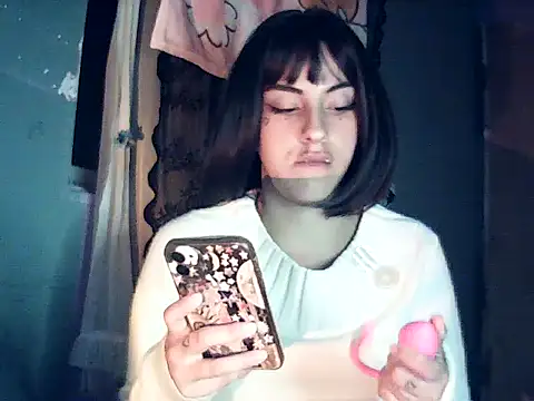 mimi miauu online show from 04-24-26, 03:08