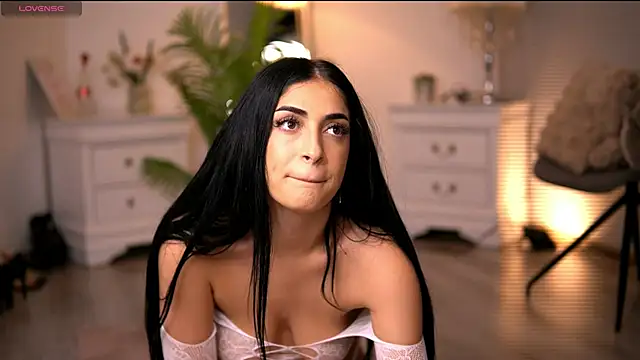 Snapshot of KassidyVibe chatting on 02-25-26, 11:10 KassidyVibe online show from 02-25-26, 11:10