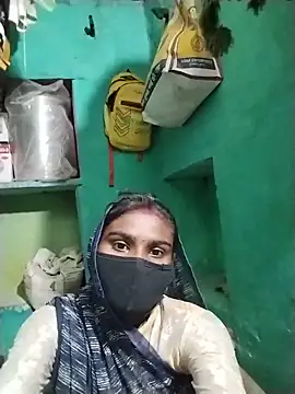 Snapshot of Riyakumari_hot66 chatting on 05-18-26, 06:18 Riyakumari hot66 online show from 05-18-26, 06:18