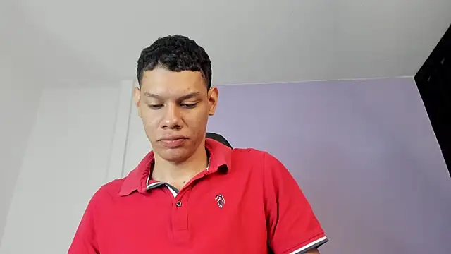 milo cruz  online show from 07-25-26, 01:06