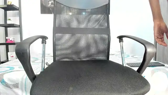 milo cruz  online show from 03-31-26, 05:09