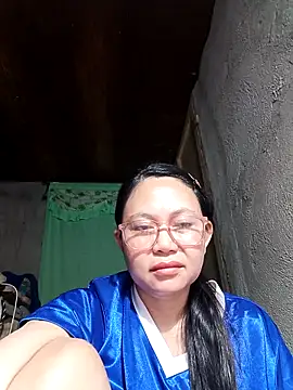 Snapshot of hotpinay_45 chatting on 02-04-26, 10:27 hotpinay 45 online show from 02-04-26, 10:27