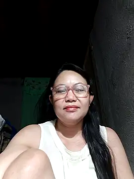 Snapshot of hotpinay_45 chatting on 02-06-26, 06:59 hotpinay 45 online show from 02-06-26, 06:59