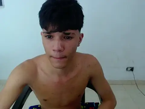 twink straight  online show from 02-05-26, 08:54