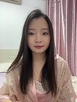 BIGBABYYEYE online show from 04-10-26, 02:02