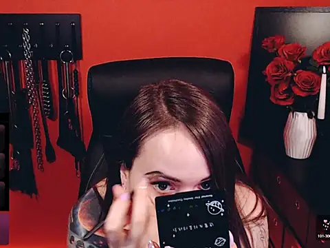 Snapshot of _MissJaneWarren_ chatting on 02-05-26, 02:13 MissJaneWarren online show from 02-05-26, 02:13