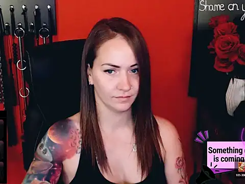 Snapshot of _MissJaneWarren_ chatting on 06-24-26, 04:11 MissJaneWarren online show from 06-24-26, 04:11