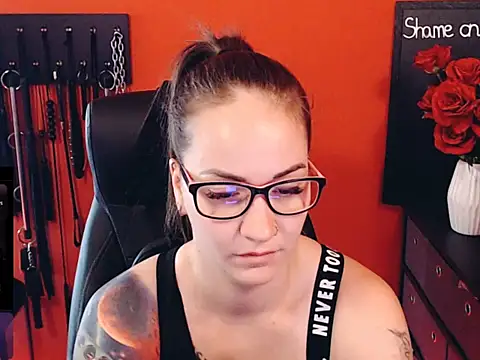  MissJaneWarren  online show from 05-25-26, 05:29