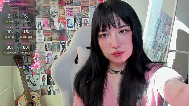 AliceeinWonderlanddd online show from 07-02-26, 02:34