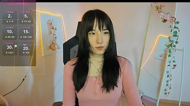 Snapshot of AliceeinWonderlanddd chatting on 05-08-26, 01:42 AliceeinWonderlanddd online show from 05-08-26, 01:42