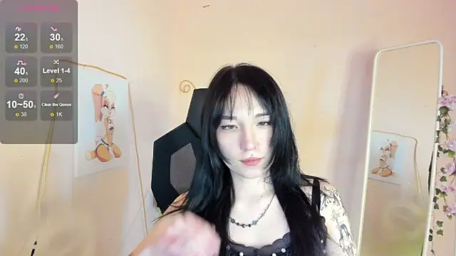 Snapshot of AliceeinWonderlanddd chatting on 05-24-26, 03:17 AliceeinWonderlanddd online show from 05-24-26, 03:17
