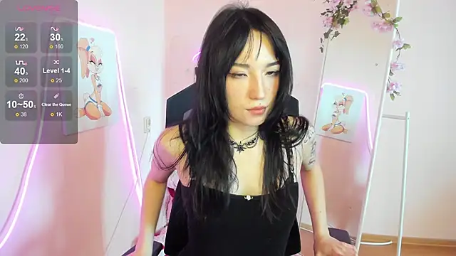 AliceeinWonderlanddd online show from 07-06-26, 04:30