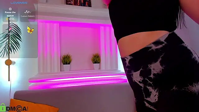 Snapshot of Jenny__Miller chatting on 02-27-26, 01:06 Jenny Miller online show from 02-27-26, 01:06