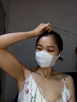 Daisy-lusia2026 online show from 04-22-26, 11:22