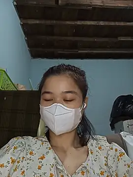 Daisy-lusia2026 online show from 05-17-26, 12:32