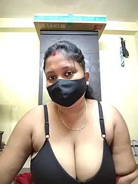 Curvy Trisha online show from 05-23-26, 03:11