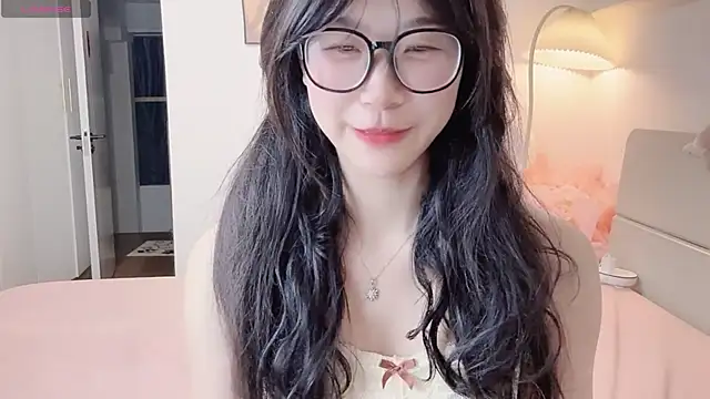Luminous4173 online show from 05-12-26, 12:55