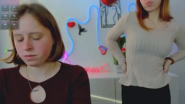 Snapshot of stella_flower chatting on 02-21-26, 06:59 stella flower online show from 02-21-26, 06:59