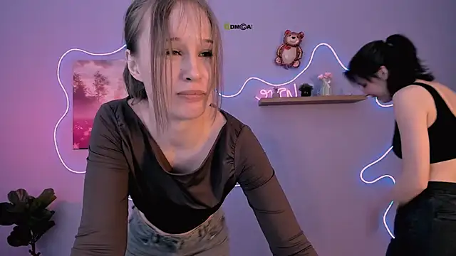 eira mouse online show from 03-26-26, 07:45