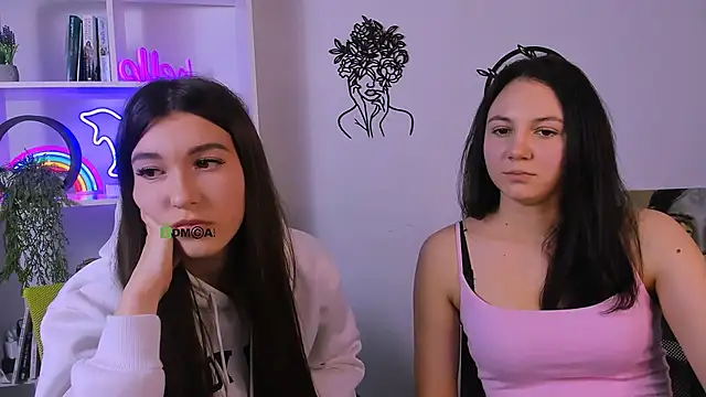 Snapshot of elis_sunny chatting on 02-09-26, 07:45 elis sunny online show from 02-09-26, 07:45