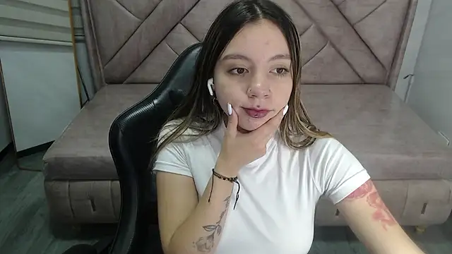 Eco deluna v online show from 03-13-26, 01:05