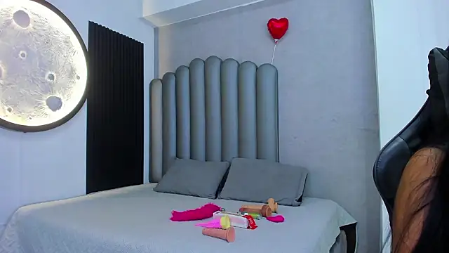 Shirleytaylor- online show from 03-20-26, 11:44