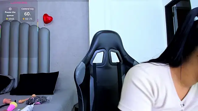 Shirleytaylor- online show from 03-17-26, 11:35