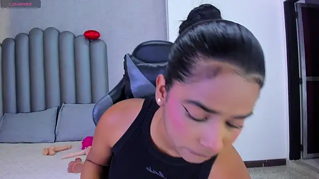 Shirleytaylor- online show from 04-16-26, 11:44