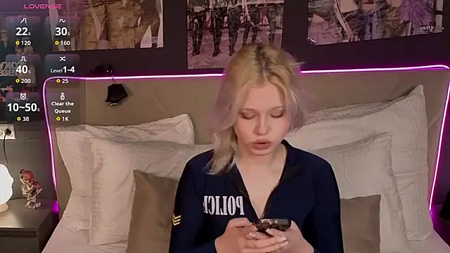 MollySoftGlow online show from 03-10-26, 08:29