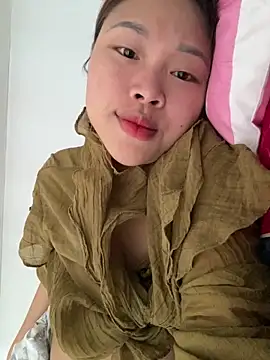 Emxinhka1 online show from 04-06-26, 03:46