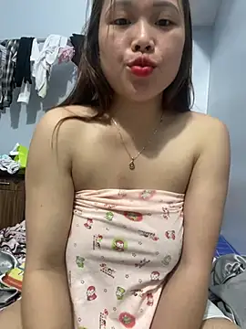 Emxinhka1 online show from 06-25-26, 05:18