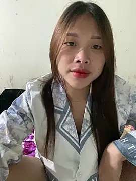 Emxinhka1 online show from 03-28-26, 12:33