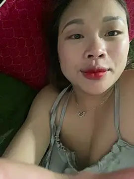 Emxinhka1 online show from 03-30-26, 04:08