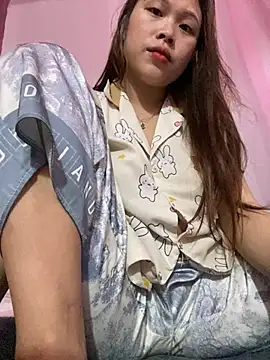 Snapshot of Emxinhka1 chatting on 05-08-26, 03:16 Emxinhka1 online show from 05-08-26, 03:16