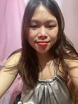 Snapshot of Emxinhka1 chatting on 06-06-26, 03:17 Emxinhka1 online show from 06-06-26, 03:17