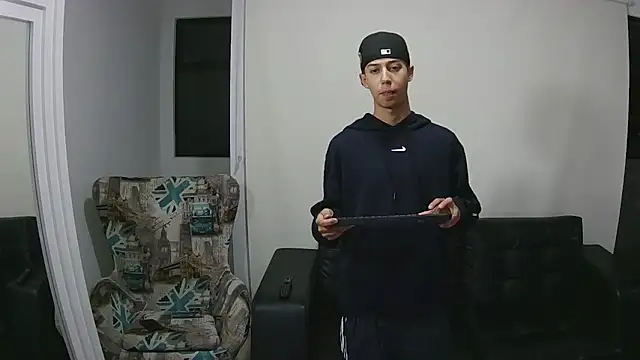 Snapshot of Matt_Jonnes chatting on 02-02-26, 05:28 Matt Jonnes online show from 02-02-26, 05:28