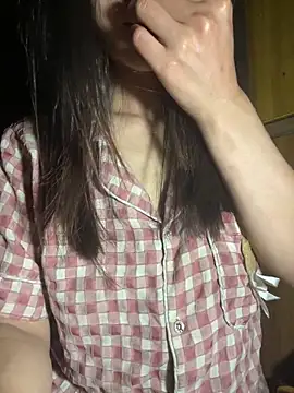 uyensexy online show from 04-05-26, 03:51