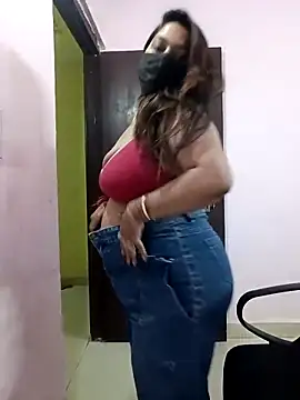 Aliya Hott online show from 04-07-26, 05:31