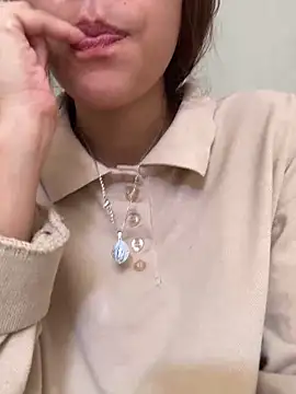 Snapshot of roc_i chatting on 03-02-26, 09:33 roc i online show from 03-02-26, 09:33