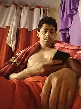 superred22 online show from 07-08-26, 01:52