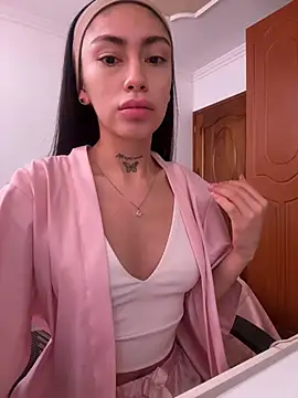 Bonny Eva online show from 05-23-26, 03:44